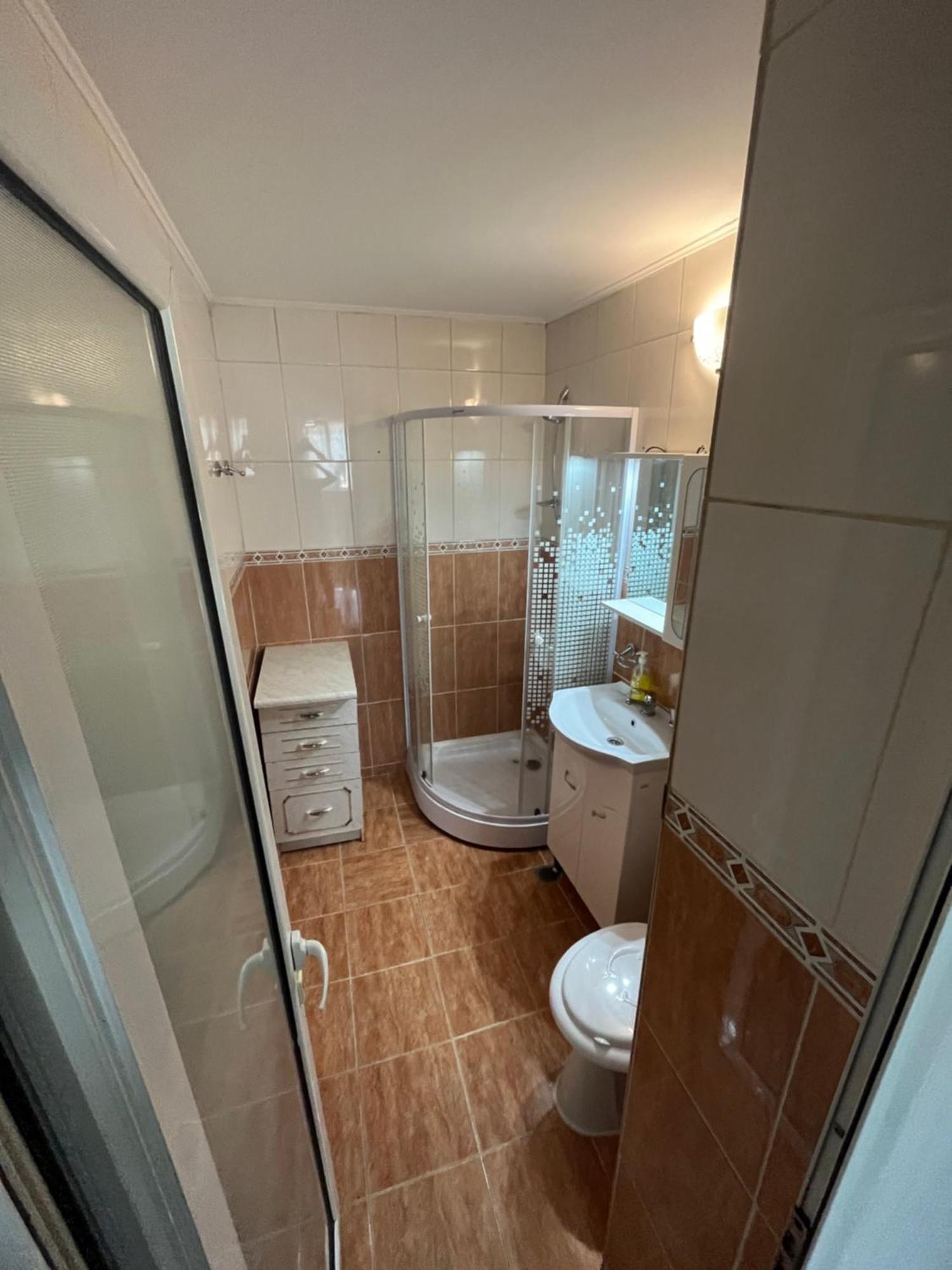Concept Home Valcea Рымнику-Вылча Экстерьер фото